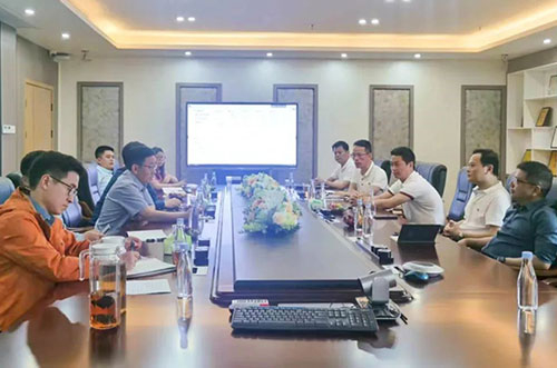 厦门市集美区副区长曾胜军一行走访U8体育官网指导工作