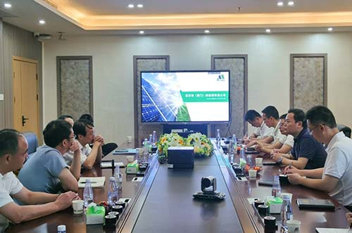 厦门市委常委、常务副市长黄晓舟一行莅临U8体育官网指导工作