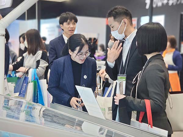 U8体育官网东京PV EXPO现场